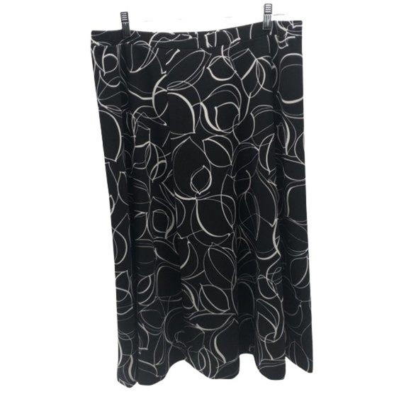 Alfani Black and White Skirt - Picture 1 of 3